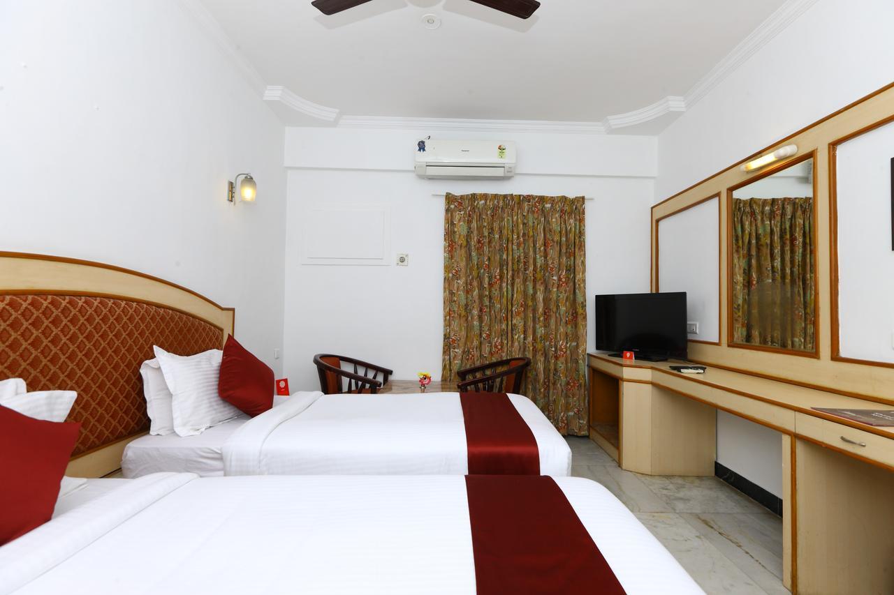 Hotel Mount Heera Chennai Exterior foto