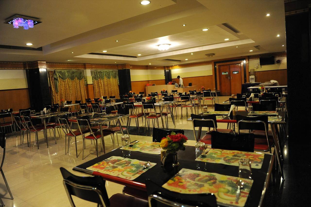 Hotel Mount Heera Chennai Exterior foto