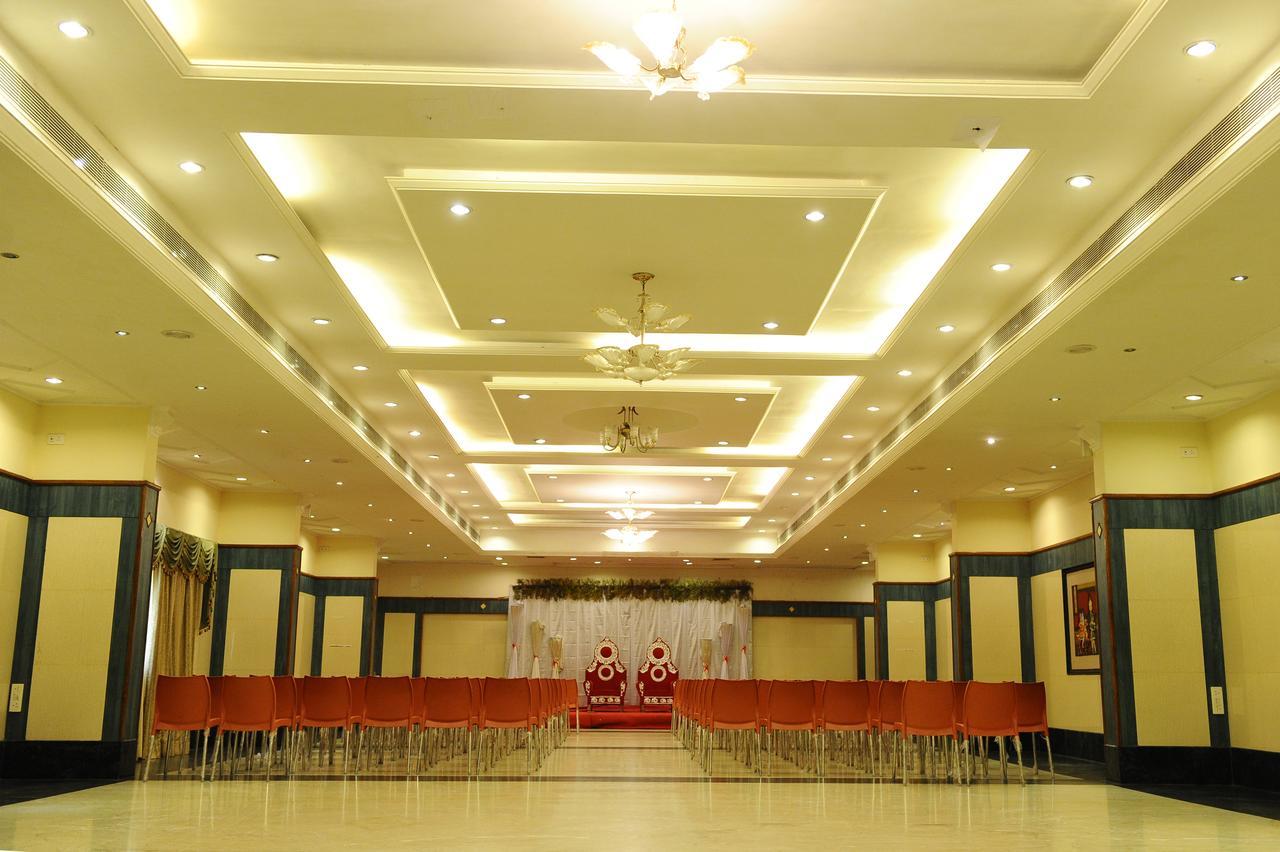 Hotel Mount Heera Chennai Exterior foto