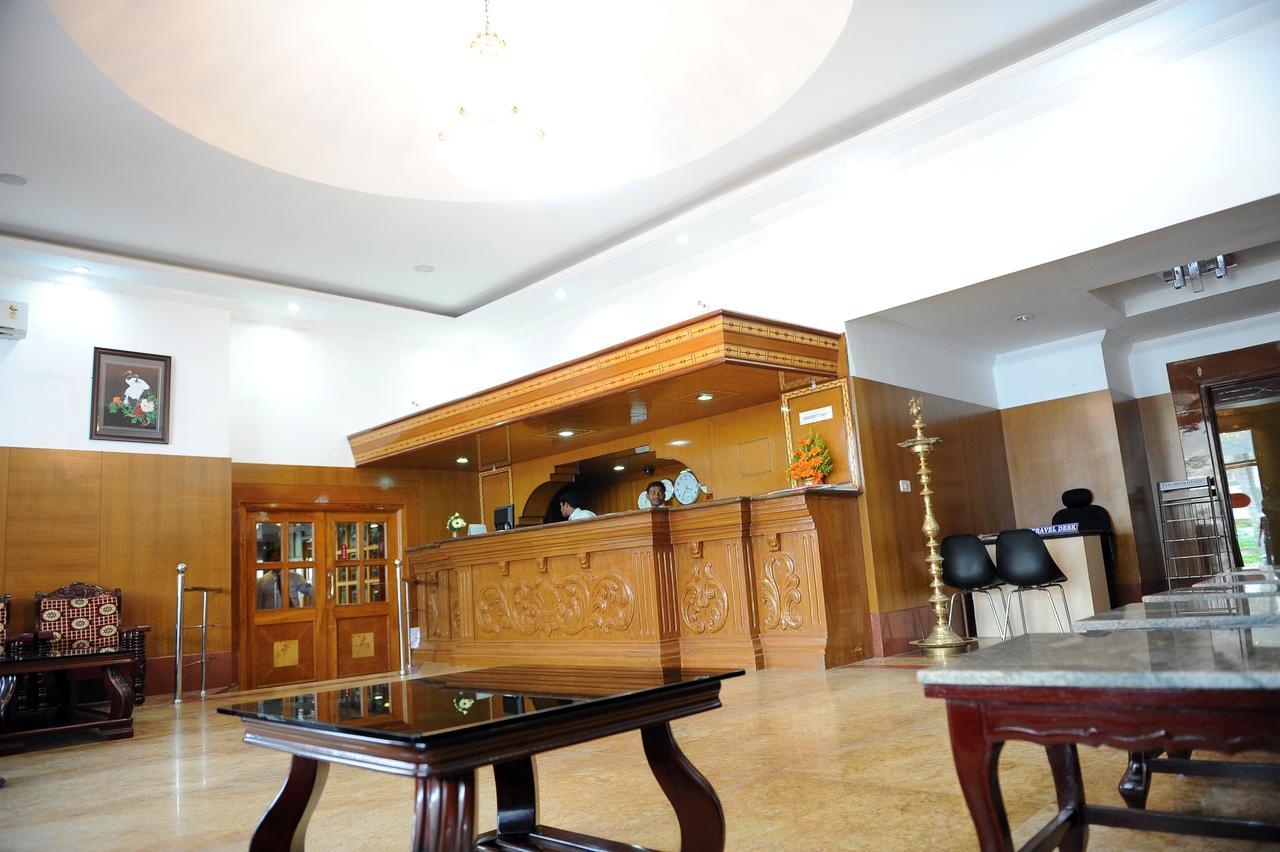 Hotel Mount Heera Chennai Exterior foto